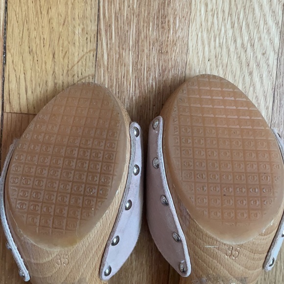 Chanel Clogs - Picture 4 of 5